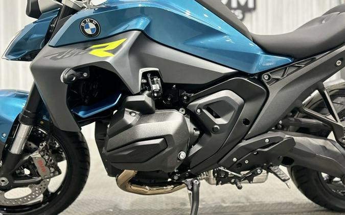 2026 BMW R 1300 R Snapper Rocks Blue 1300 R
