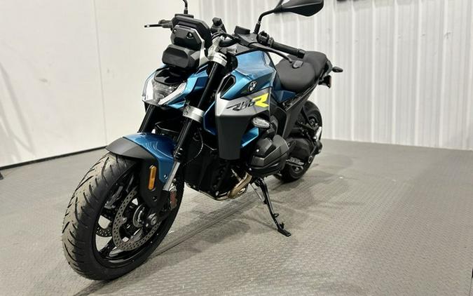 2026 BMW R 1300 R Snapper Rocks Blue 1300 R