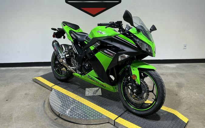 2013 Kawasaki Ninja® 300