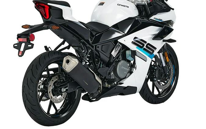 2025 CFMOTO 300SS