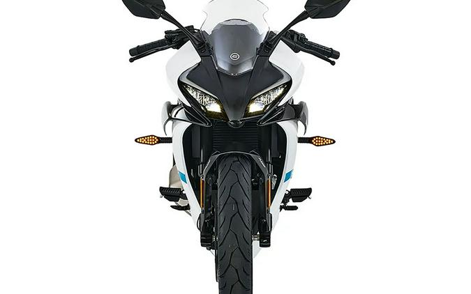 2025 CFMOTO 300SS
