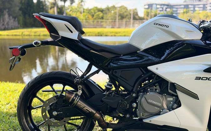 2025 CFMOTO 300SS