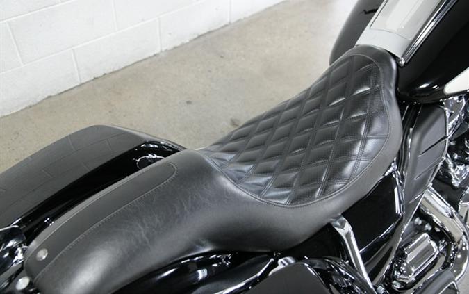 2019 HARLEY DAVIDSON Road King Police