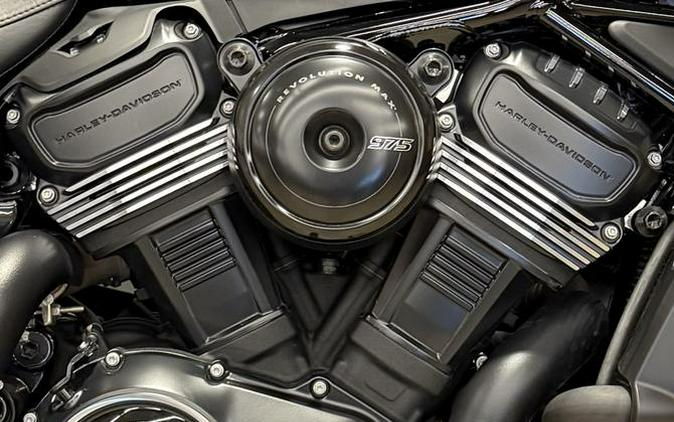2026 Harley-Davidson® RH975 - Nightster®