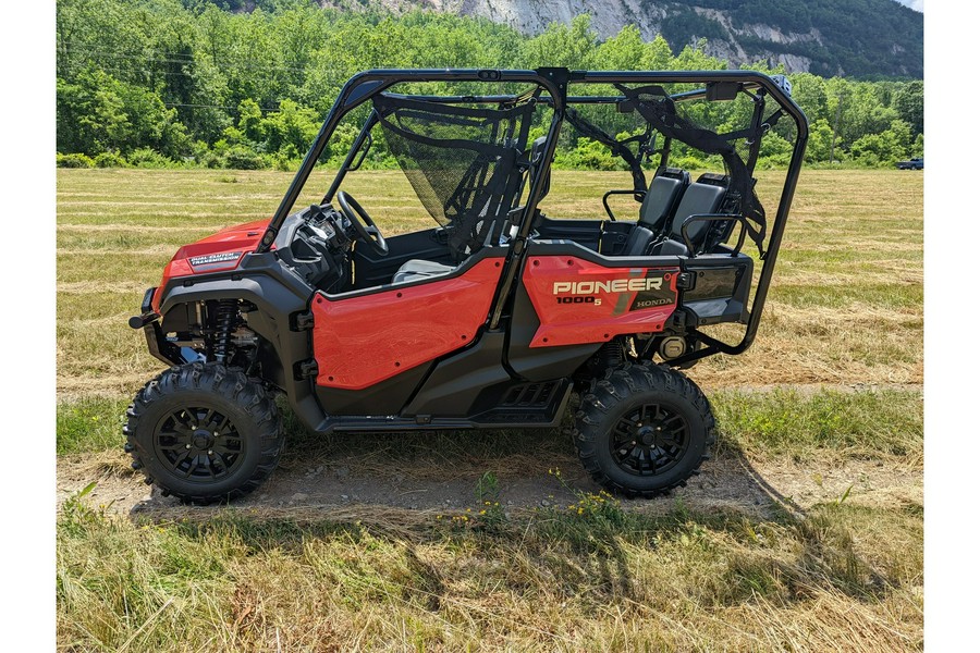 2024 Honda PIONEER 1000-5 DELUXE