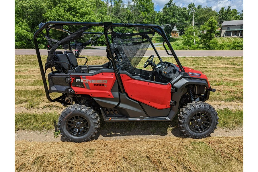 2024 Honda PIONEER 1000-5 DELUXE