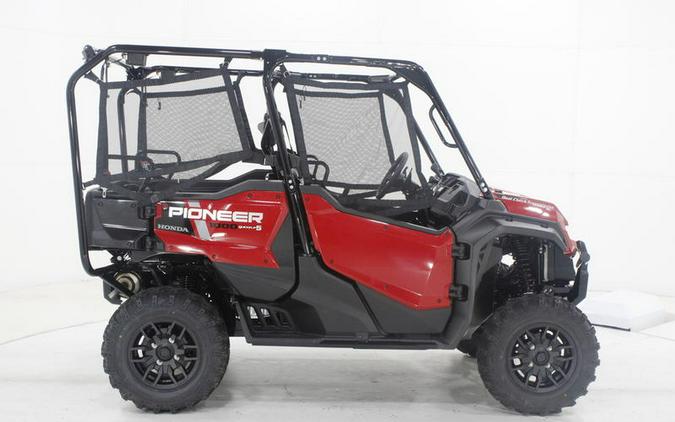 2025 Honda® Pioneer 1000-5 Deluxe