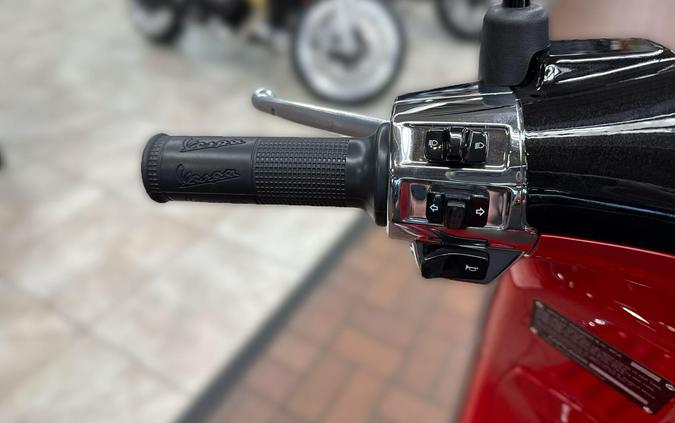 2023 Vespa PRIMAVERA 50 Mickey Mouse