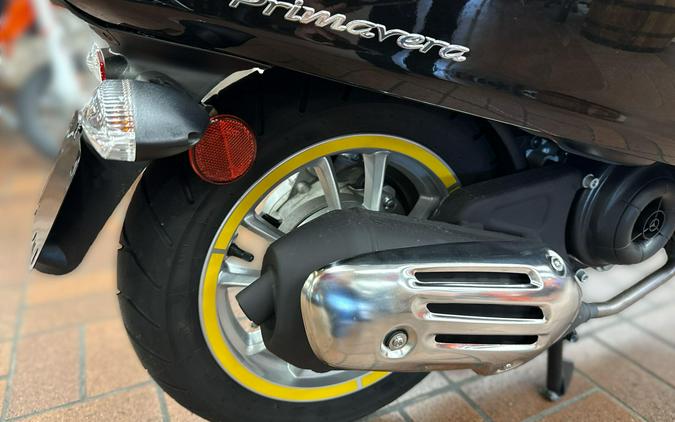 2023 Vespa PRIMAVERA 50 Mickey Mouse