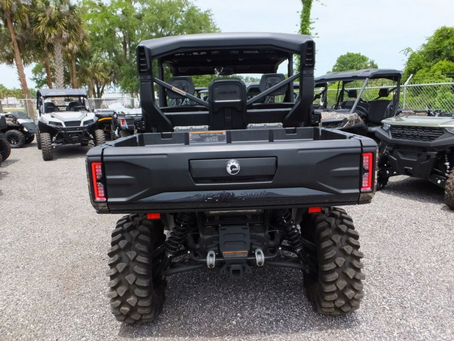 2026 Can-Am Defender MAX X Mr HD11 With Half-Doors Dark Wildla