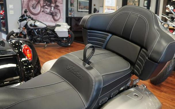 2025 Indian Motorcycle® Roadmaster® Limited Silver Quartz Metallic
