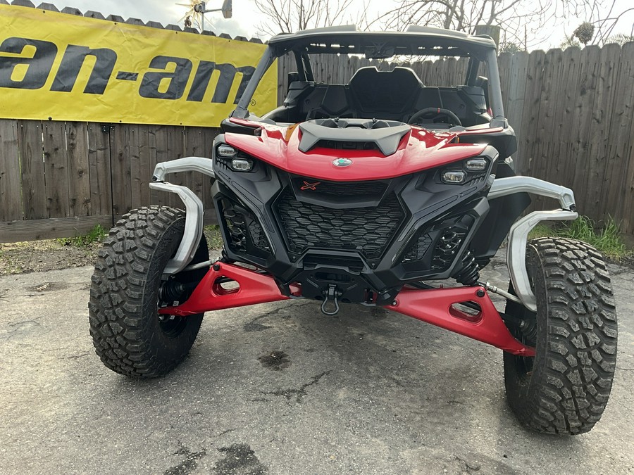 2024 Can-Am MAVERICK R X