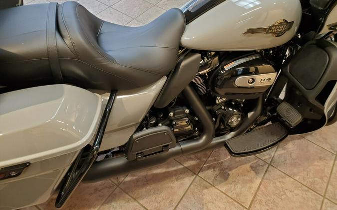 2024 Harley-Davidson Road Glide Limited Billiard Gray - Black Finish