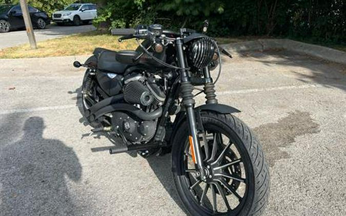 2012 Harley-Davidson Sportster® Iron 883™