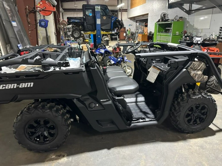 2026 Can-Am Defender DPS HD7