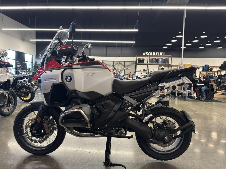 2025 BMW R 1300 GS Adventure - RACING RED