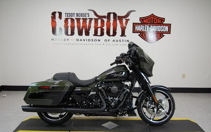 2026 Harley-Davidson FLHX - Street Glide