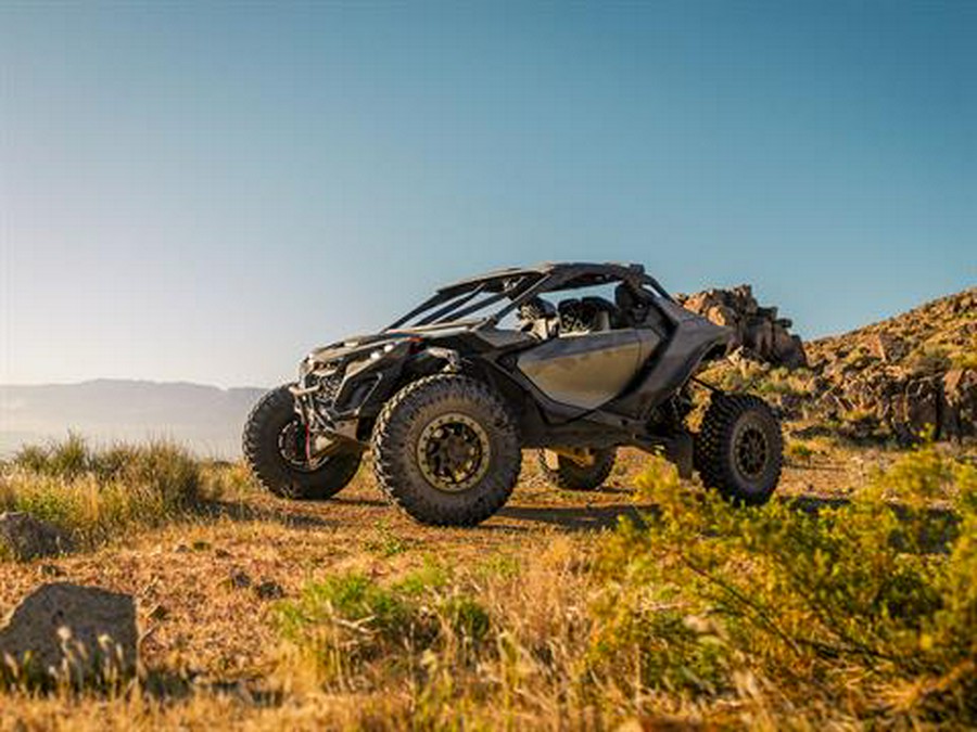2026 Can-Am Maverick R X RC