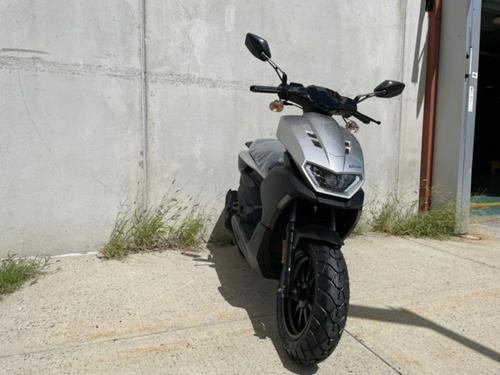 2022 Genuine Scooter Co RATTLER 200I