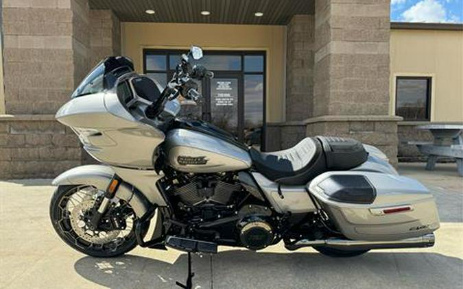 2023 Harley-Davidson CVO™ Road Glide®