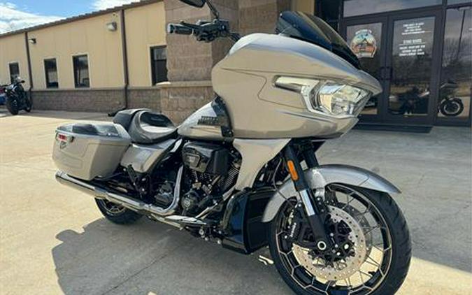 2023 Harley-Davidson CVO™ Road Glide®