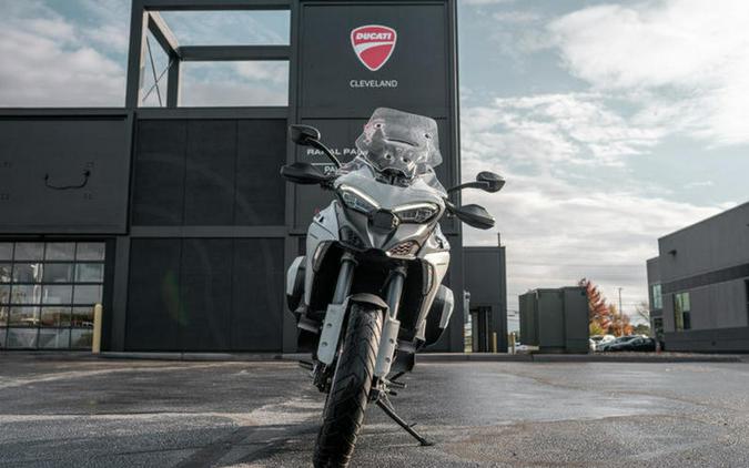 2023 Ducati Multistrada V4S Iceberg White - Spoked Wheels