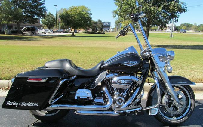 2017 Harley-Davidson FLHR - Road King