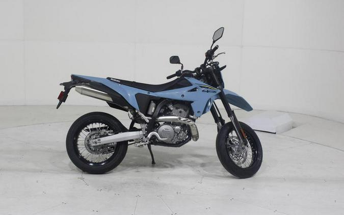2025 Suzuki DR-Z4SM