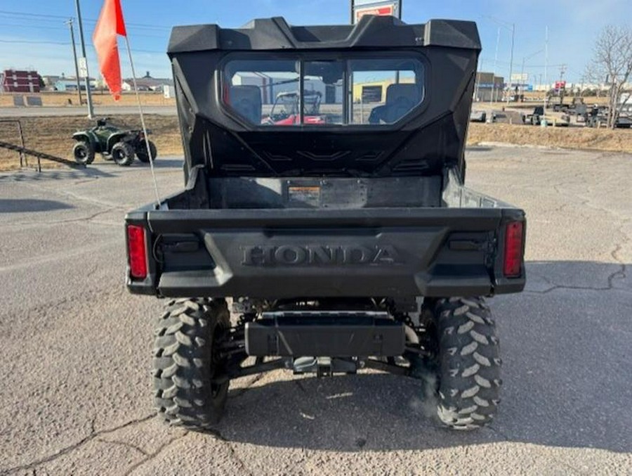 2022 Honda® Pioneer 1000 Deluxe
