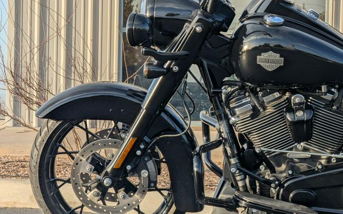 2022 Harley-Davidson® Road King® Special