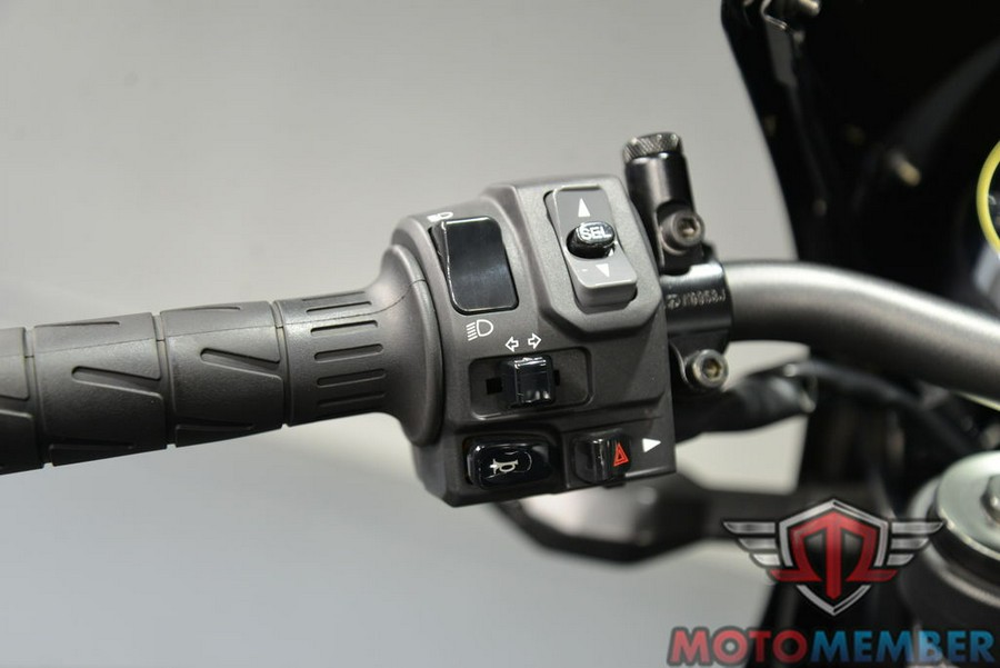 2022 Kawasaki Z900RS Cafe