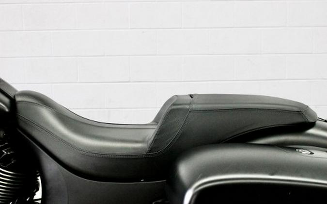 2023 Indian Motorcycle Springfield® Dark Horse®