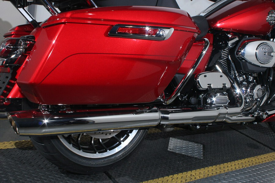 New 2026 Harley-Davidson Street Glide Limited Grand American Touring FLHXL Motorcycle For Sale In Miami, Florida