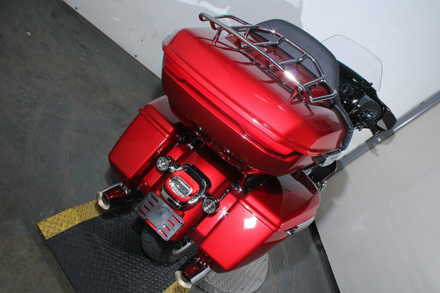 New 2026 Harley-Davidson Street Glide Limited Grand American Touring FLHXL Motorcycle For Sale In Miami, Florida
