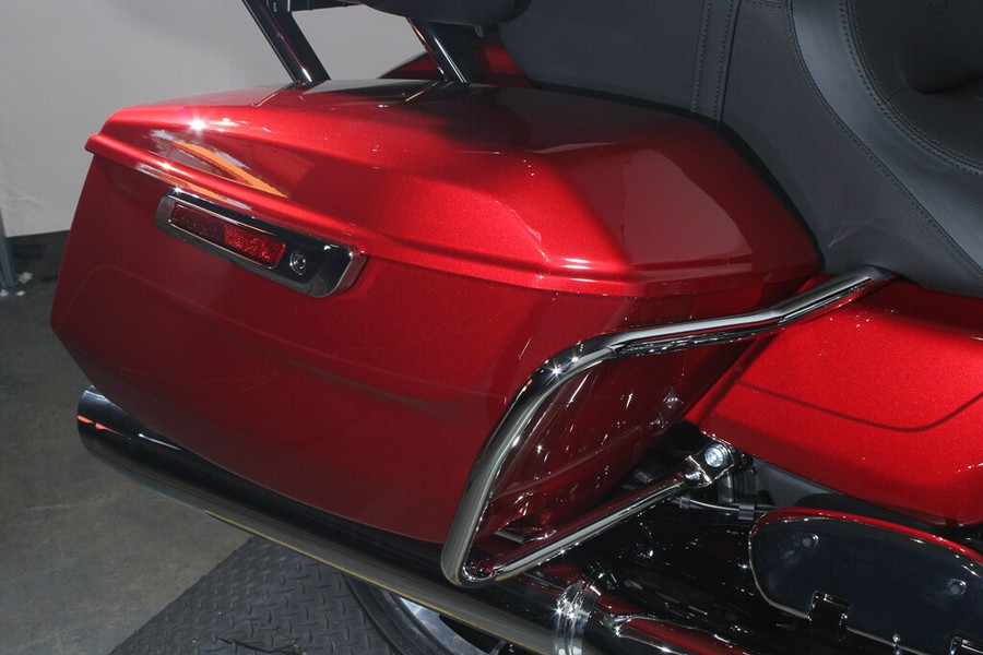 New 2026 Harley-Davidson Street Glide Limited Grand American Touring FLHXL Motorcycle For Sale In Miami, Florida