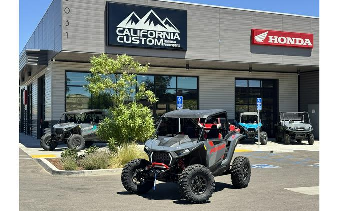 2026 RZR XP 1000 ULTIMATE STEALTH GRAY - Polaris