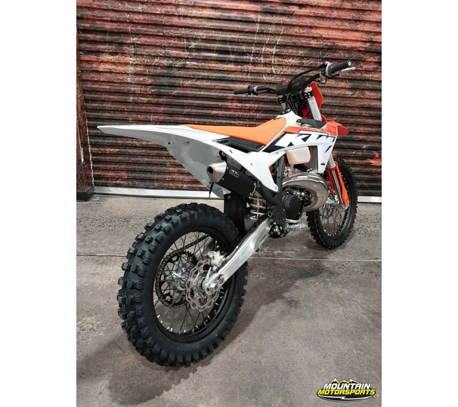 2023 KTM 125 XC