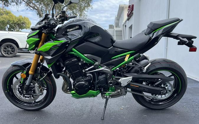 2024 Kawasaki Z900 SE ABS