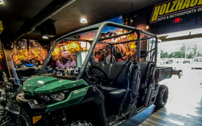 2023 Can-Am Defender MAX HD7