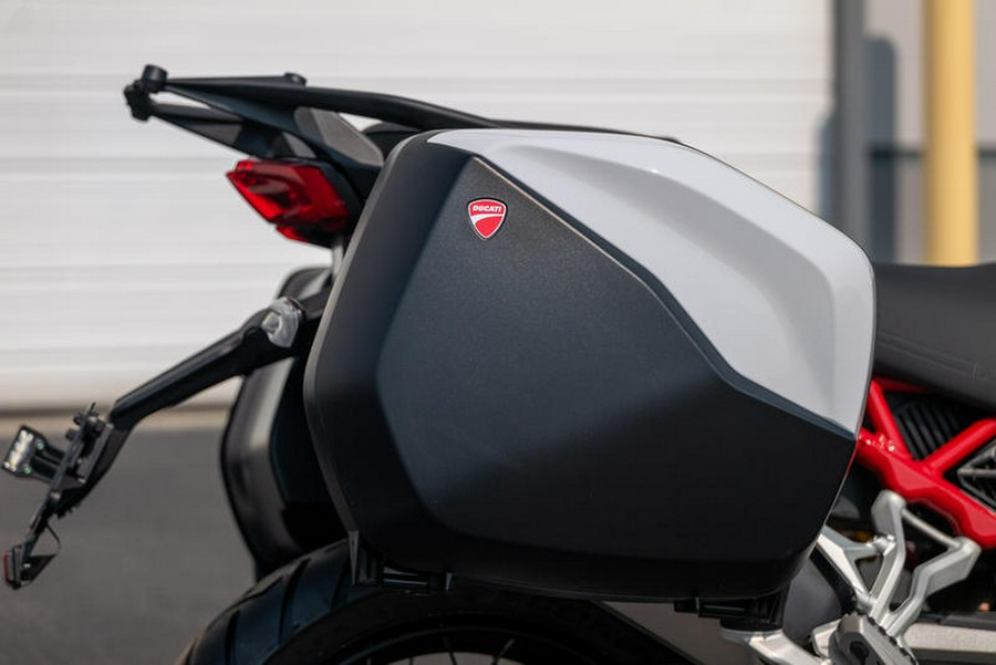 2023 Ducati Multistrada V4S Iceberg White - Spoked Wheels