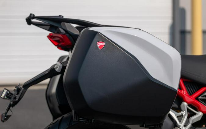 2023 Ducati Multistrada V4S Iceberg White - Spoked Wheels