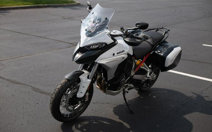 2023 Ducati Multistrada V4S Iceberg White - Spoked Wheels