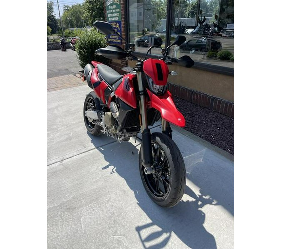 2024 Ducati Hypermotard 698 Mono Red