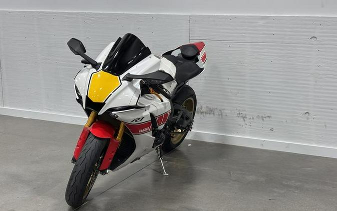 2022 Yamaha YZF-R1 World GP 60th Anniversary Edition