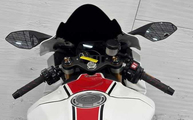 2022 Yamaha YZF-R1 World GP 60th Anniversary Edition