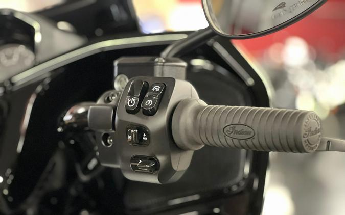 2026 Indian Motorcycle Pursuit® Dark Horse® with 112 and Powerband Audio Package