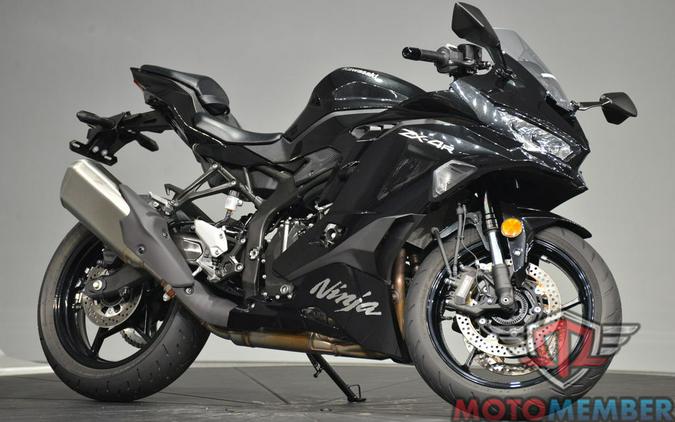 2025 Kawasaki Ninja® ZX™-4R ABS