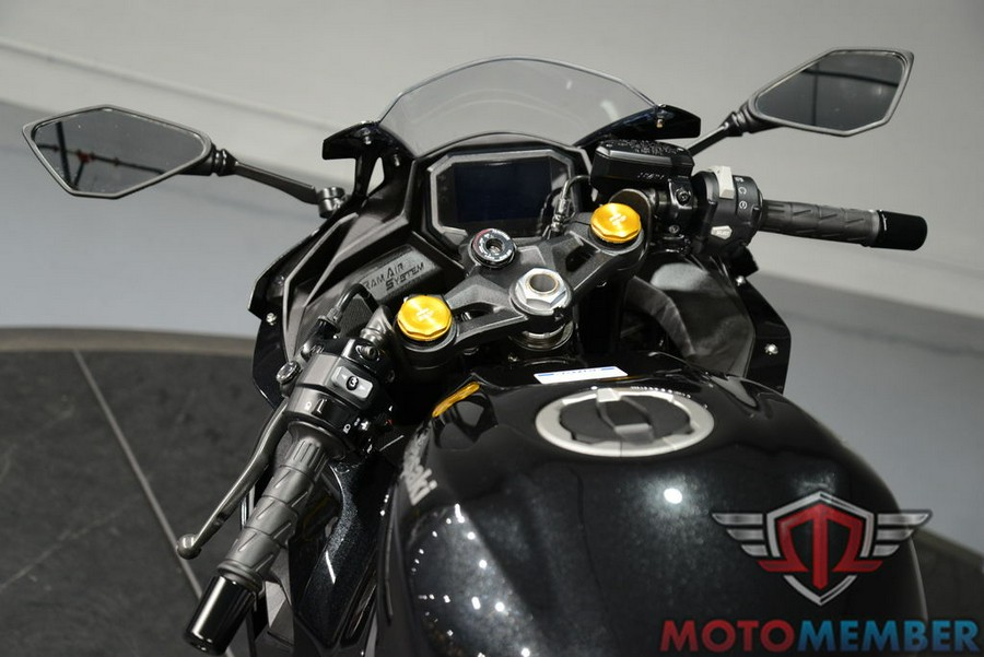 2025 Kawasaki Ninja® ZX™-4R ABS