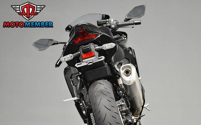 2025 Kawasaki Ninja® ZX™-4R ABS