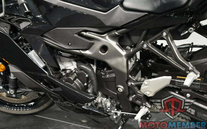 2025 Kawasaki Ninja® ZX™-4R ABS